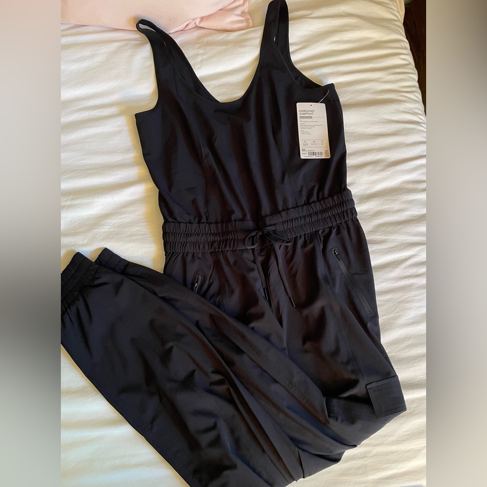 Athleta Unbound Jumpsuit NWT XS